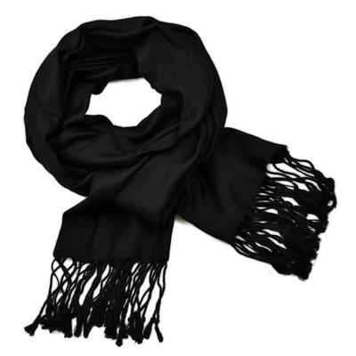 Classic cashmere scarf - solid black