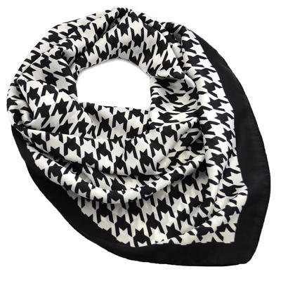Square scarf - black and white - 1