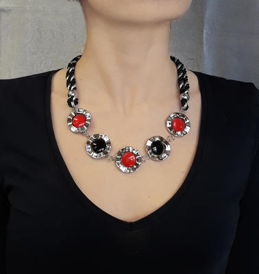 Necklace - red - 2