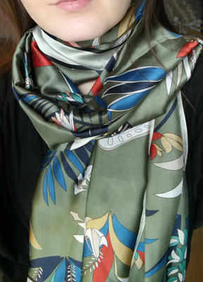 Classic women's cotton scarf - grey with flowers - 3